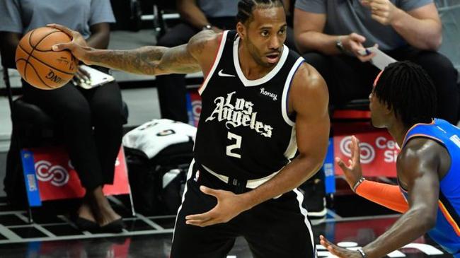 势头迅猛的 势头迅猛的