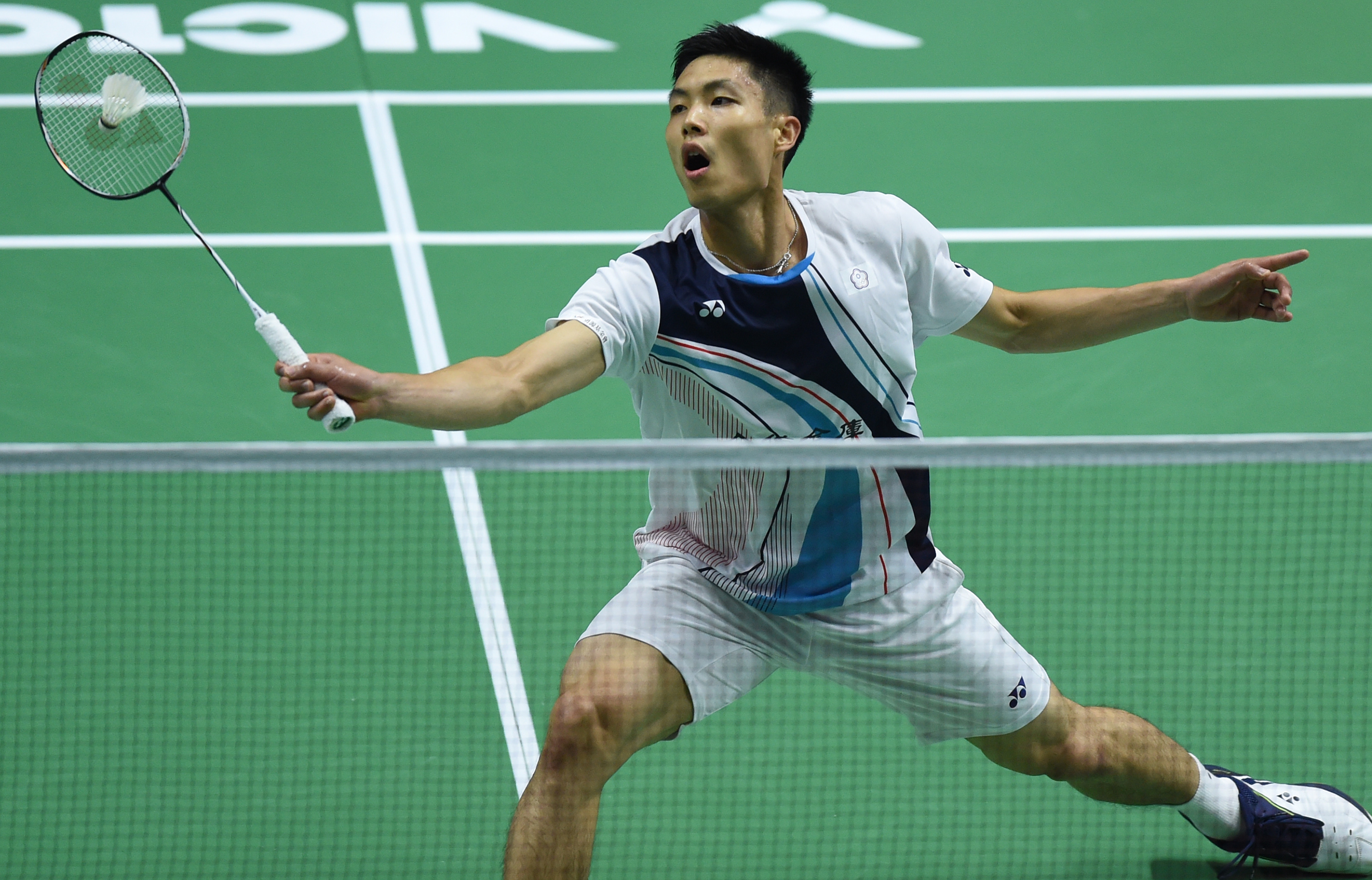 在他一人身 在他一人身