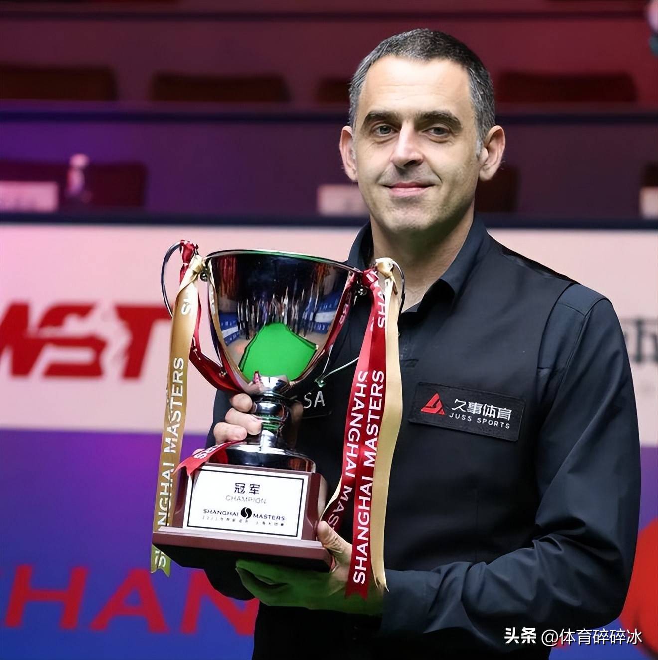 场上针锋相 场上针锋相