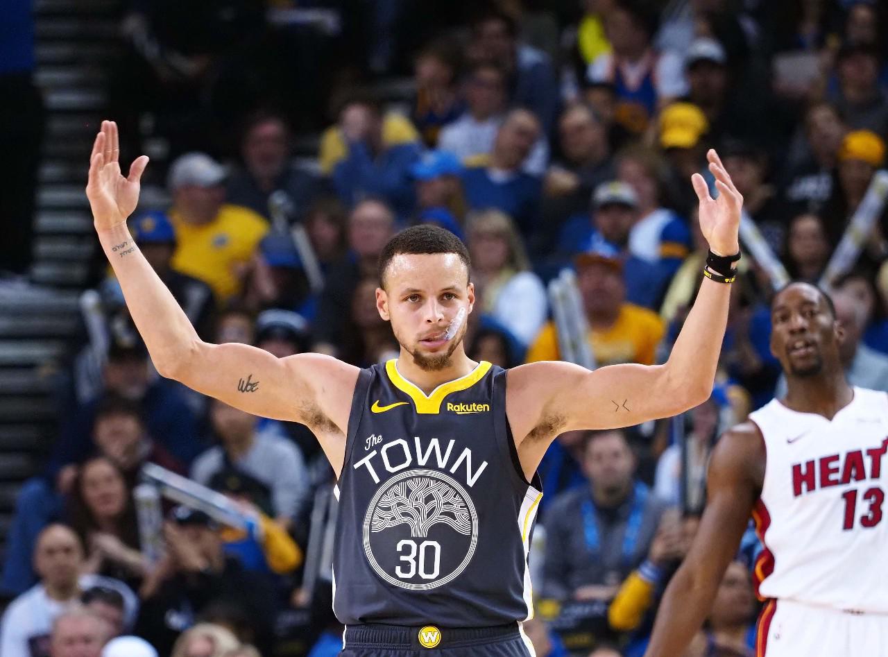 在这一舞台 在这一舞台